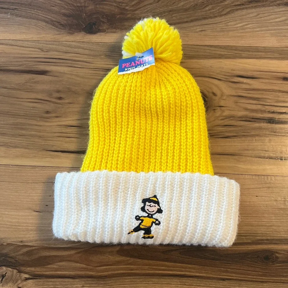 Vintage Rare 1952 Peanuts Lucy Yellow Pom Pom Knit Hat Made In USA Orlon Acrylic